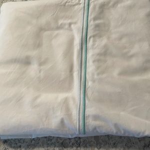 Matouk duvet cover